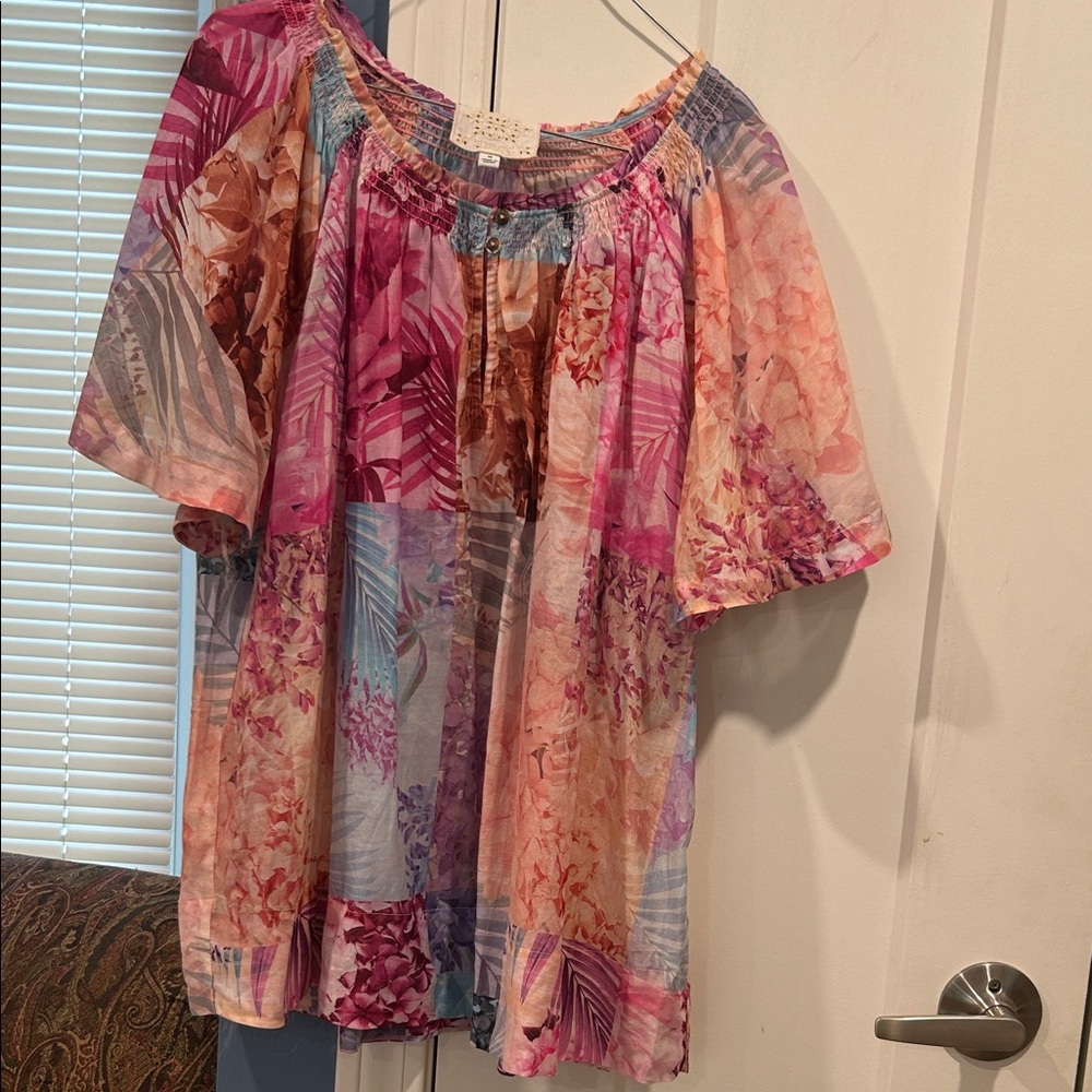 Johnny was multicolor vintage top. Originally bought from triggerfish.